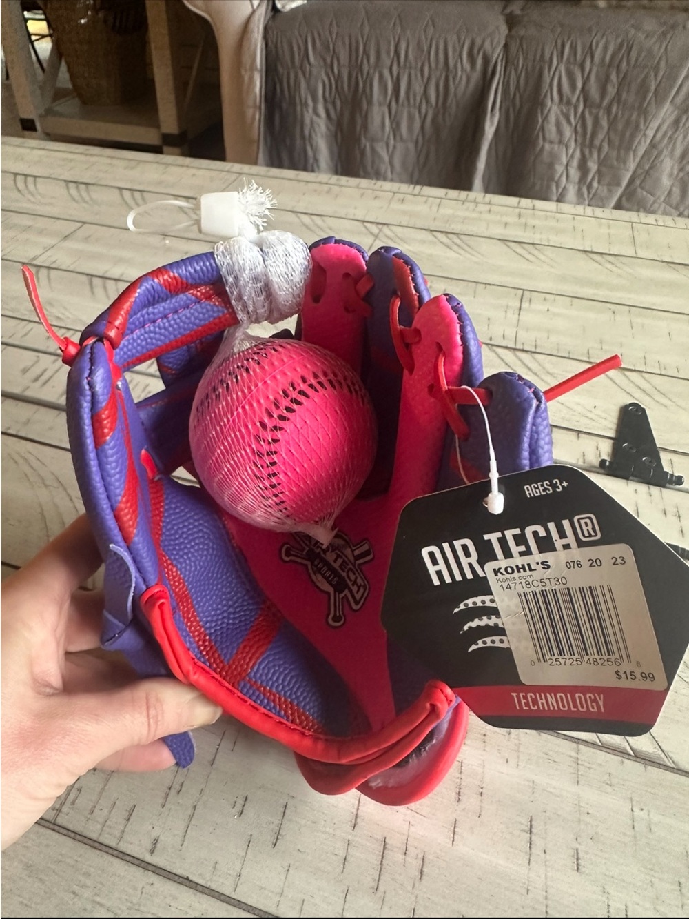 Franklin T Ball Air Tech Kids Glove & Ball